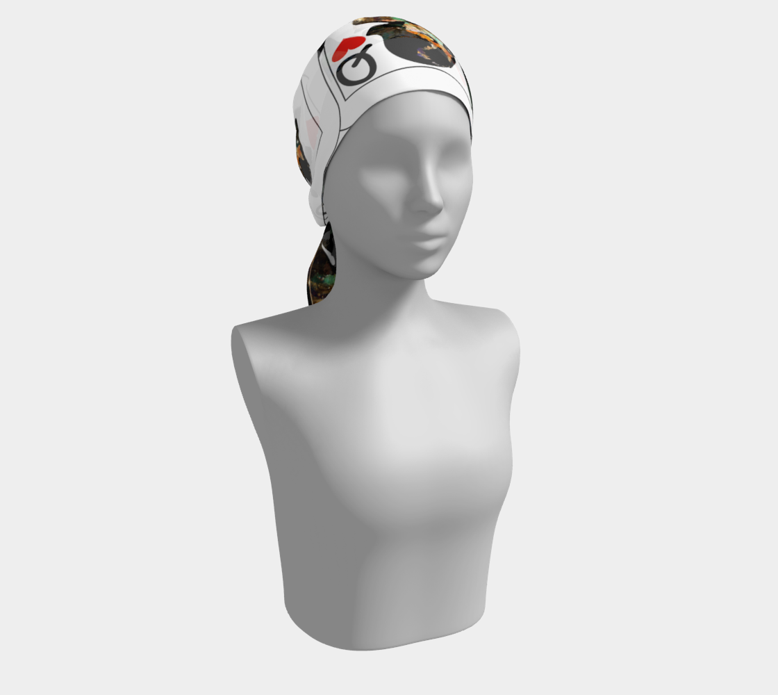Play Your Hand...Queen Heart No. 1 Scarves
